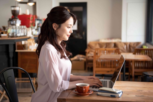 　　　カスタマーサポート部の正社員 カスタマーサポート インターネット・Webサービス 人材求人イメージ