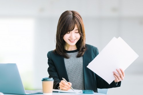 本社の正社員 一般事務・営業事務 サービスの求人情報イメージ1